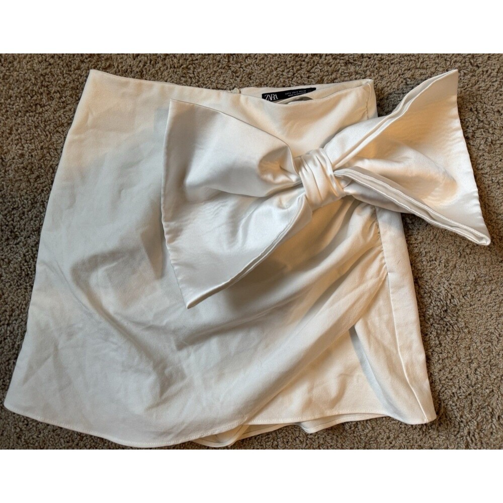 Zara White Satin Wrap Mini Skort Bow Accent Zip Closure Women’s Size S